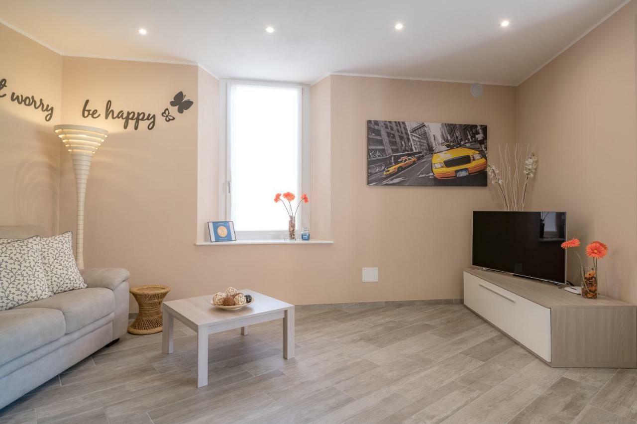 Апартаменты Casa Dei Platani Wi-Fi Parking Free Сан-Сиро Экстерьер фото