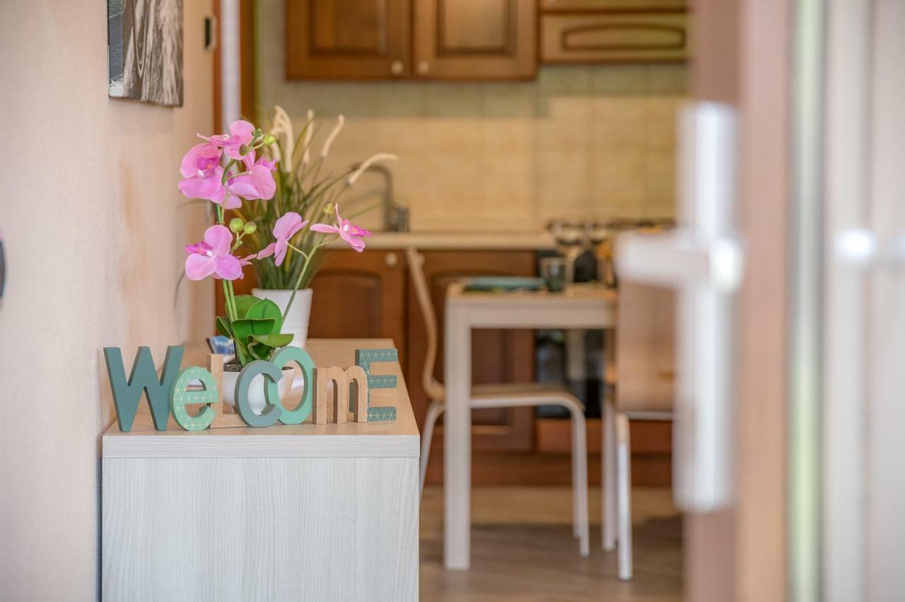 Апартаменты Casa Dei Platani Wi-Fi Parking Free Сан-Сиро Экстерьер фото